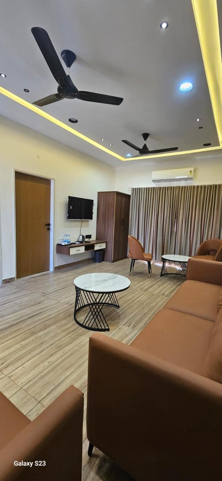 Shree Jalaram Resort Kodae Exterior photo