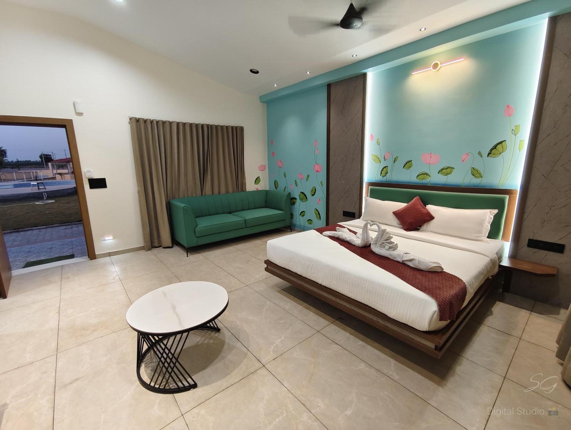 Shree Jalaram Resort Kodae Exterior photo